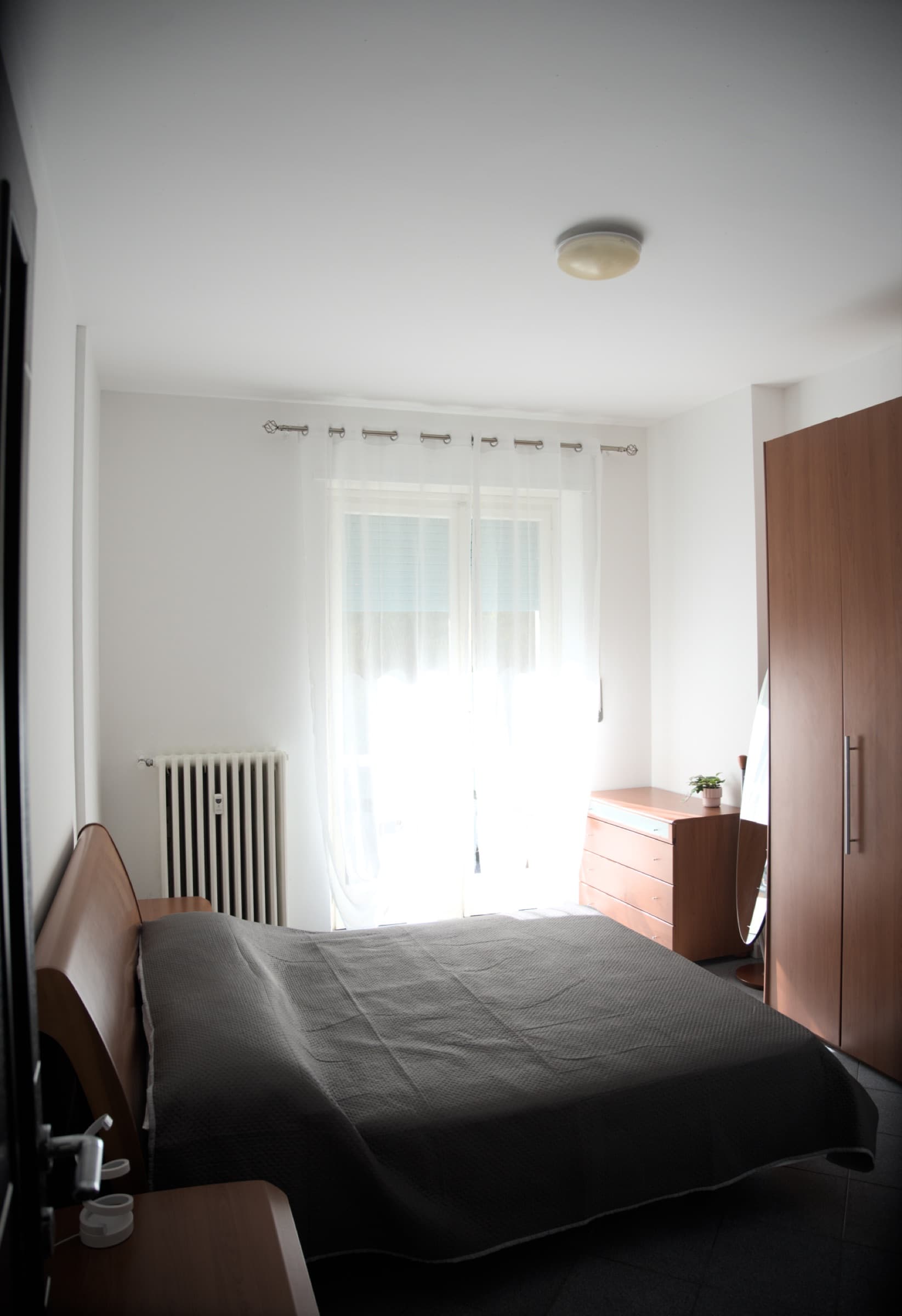 Letto e finestra